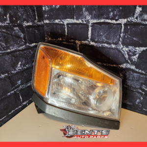 08-15 NISSAN TITAN PASSENGER SIDE HEADLIGHT
