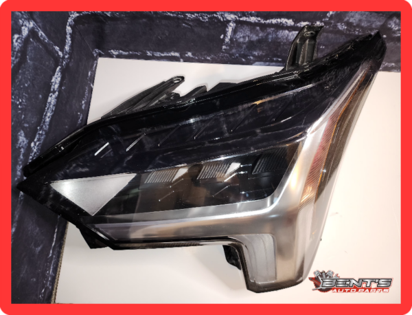 22-24 TOYOTA TUNDRA DRIVERS HEADLIGHT