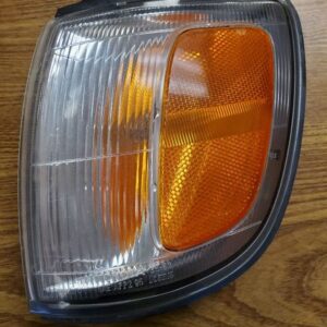 1996-98 LH PARK LAMP/TURN SIGNAL, FENDER MOUNTED