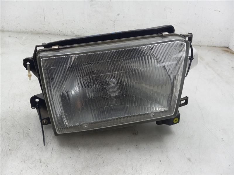 1996-98 RH HEADLIGHT, INSURANCE QUALITY